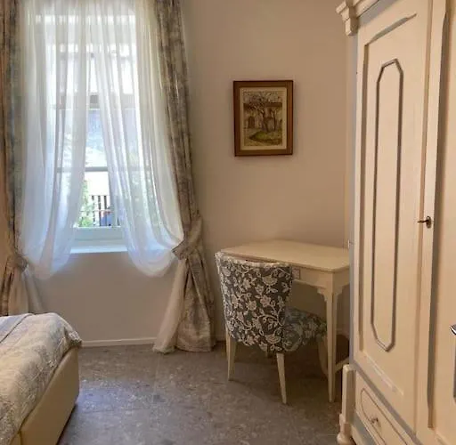 La Casa Di Gio: Piccolo Gioiello In Centro Комо